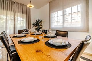 Cozy Villa in Marbella-Estepona - Estepona - 4