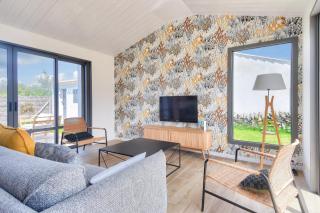 maison neuve- 6 adultes & 4 enfants - 350m plage - 4