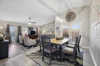 Garlands Hidden Gem 4 Bedrooms Hot Tub Patio - Garland - 2