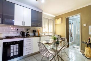 Cheerful Cottage - 2