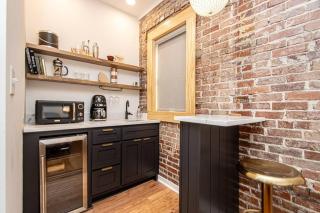 Heart of Downtown, Walk to Bathhouses, Restaurants Room # 202 - Hot Springs - 0