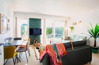 A13 - 1 BDR Garden floor Fontonne - AC, Pool & Parking - Antibes - 3