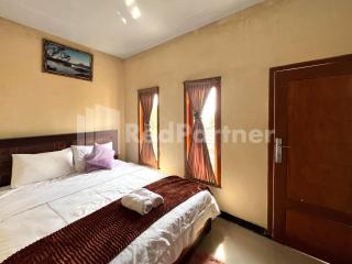 Family Homestay Syariah Bromo Mitra RedDoorz - 0
