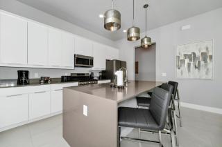 Charming Condo Near Disney With Resort & Waterpark Access - B37-110 - 2