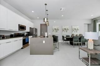 Charming Condo Near Disney With Resort & Waterpark Access - B37-110 - 3