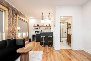 Historic Downtown Studio, Steps to Bathhouse Row, Room # 203 - Hot Springs - 1