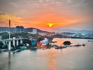 Apartment on 20th & 31st floor, Bai Chay Bridge & Ha Long Bay view - 9