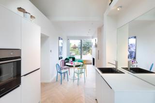 HOMEFY ART APARTMENT Luxury - Rooftop Terrace - Close to Airport and Fair - Düsseldorf - 4