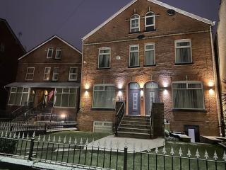 Ivy Mount Boutique - Manchester - 7