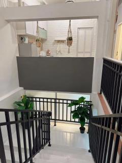 Sky Family Suit - Room - George Town - 8