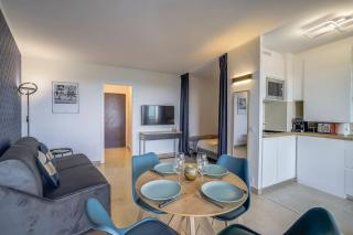 Studio vue mer, piscine - tennis - Antibes - 1
