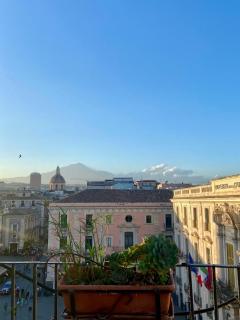 Raisi Suites & Apartment - 6
