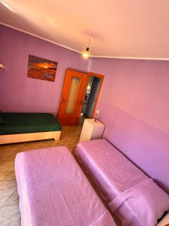 HOLIDAY APARTMENTs 1 - 1