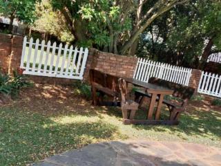 Lesedi Guesthouse Middleburg - Middelburg - 5