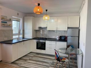 2 Rooms Apartment with Private Parking in the Best District of Brasov - Brasov - 9