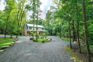 Cork's Creekside By Stony Brook Cabins - 0