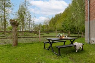 Huswell - Holiday home along the canal with great views - Damme - 8
