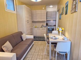 Total Relax Home by Holiday World - Framura - 0