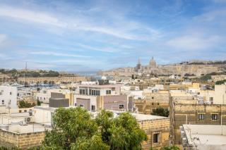 Luxury Penthouse with Pool and Seaview in Ta Xbiex Malta - Taʼ Xbiex - 9