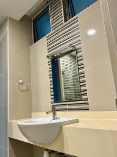 Puteri Harbour 3BR - A Million Dollar View - 7 mins to Legoland - Nusajaya - 8