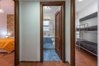 Metro 1 Materdei - Quiet apartament for 4 people - Napels - 8