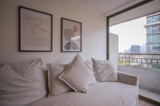 Descubre el Vibrante Barrio Andres Bello - Santiago - 6