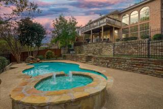 Illuminous Home Private Pool 4 min Walk to Lake - Rowlett - 0