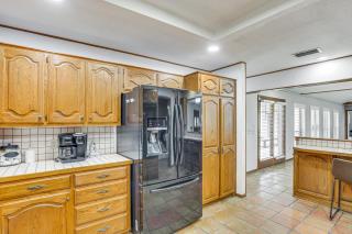 Yantis Retreat on 10 Acres Steps to Lake Fork! - Yantis - 1