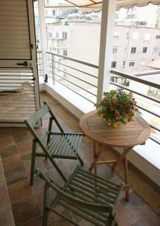 Elegant living in the heart of Tirana - Tirana - 5