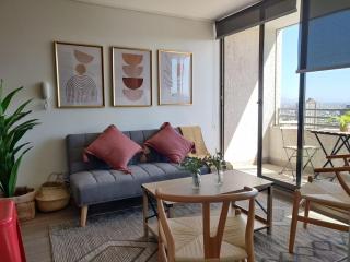 Empapate del ambiente bohemio de Barrio Italia - 0