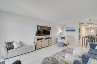 Beachfront Condo in Gulf Shores with Pool Access! - Gulf Shores - 5