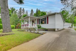 Boyne City Retreat Near Beaches and Mtn Resort! - Boyne City - 0