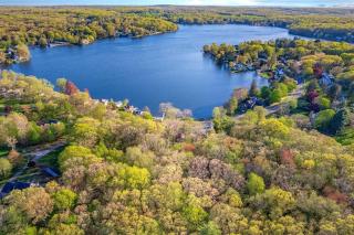 Lakeside Retreat - Columbia - 5
