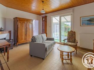 Charmante Maison de Plain-Pied, Proche Commerces et Activités, Entre Nantes et Cholet - FR-1-622-82 - 9