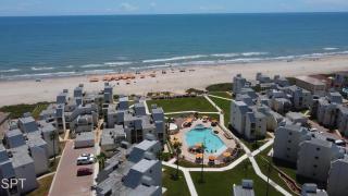 Renovated Beachfront Condo with 2 Pools, Tons of Beds Bahia Mar #426 - South Padre Island - 8