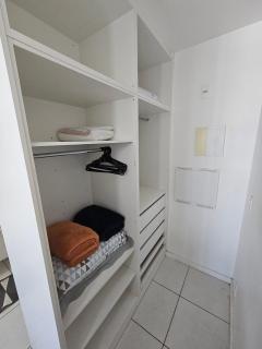 V909 Flat bem espaçoso com varanda vista Esplanada - Brasilia - 8