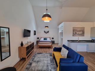 Blundens Tower - Boxgrove - 3