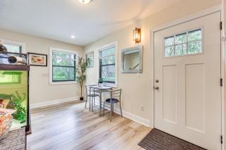 Rural Retreat! Florida Cottage with Screened Patio - 7