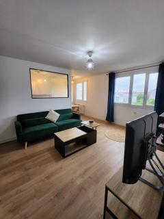 Le Montreuillois ! Parking privé et Métro à proximité - 3