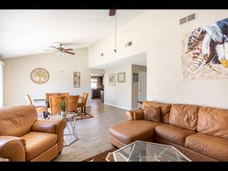 4 bed 2 bath Reno with Private Pool - Las Vegas - 7
