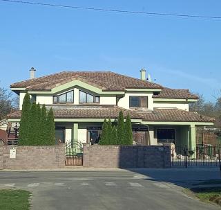 Apartmány IVETA - Podhájska - 8