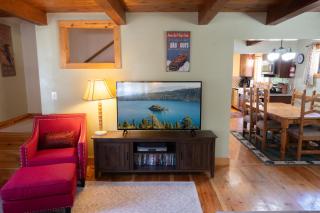 Fern Grove - Hot Tub, Pet Friendly, Walk to Lake! - 5