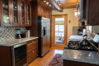 Fern Grove - Hot Tub, Pet Friendly, Walk to Lake! - Tahoe City - 1