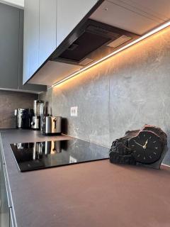 Lumi Residence Apartment 2 - 1