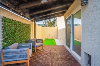 New Pool King Bed Minutes From Old Town - 8