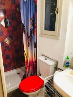 Proche plages Juan les pins petit studio dans villa - Antibes - 6