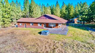 Renovare' - Pet friendly - Trailer parking - Hot tub - Fireplace - McCall - 4
