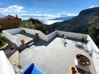 The Donkey House, Pragmatefti - Leonidio - 4