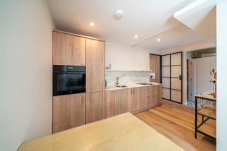 Boutique Townhouse - Westport - 6