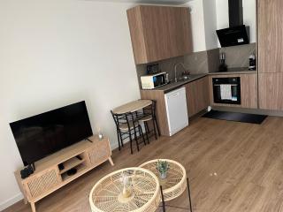 Appartement 2 pièces neuf avec sont jardin privé - Franconville - 2